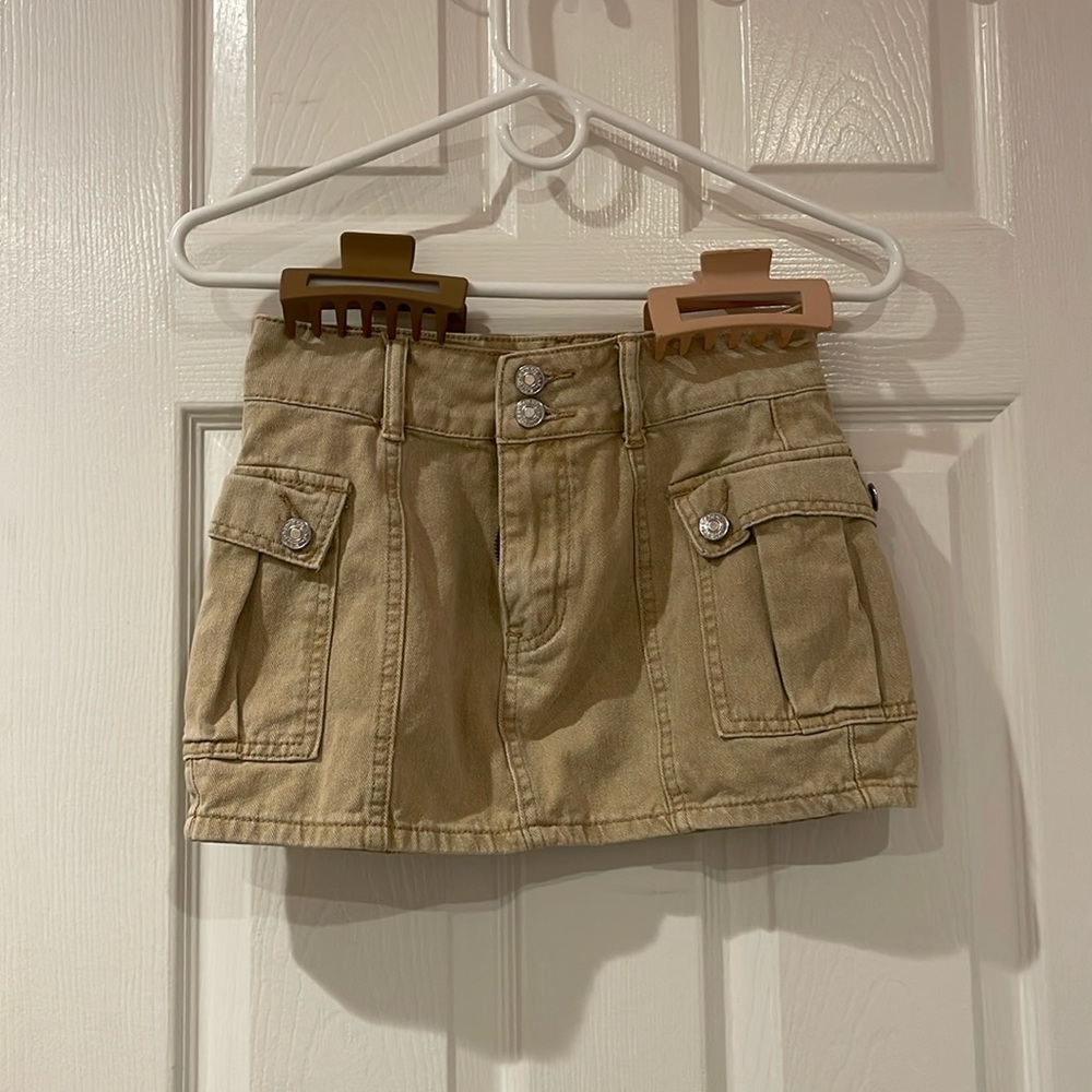 Shein Icon flap pocket cargo denim skirt